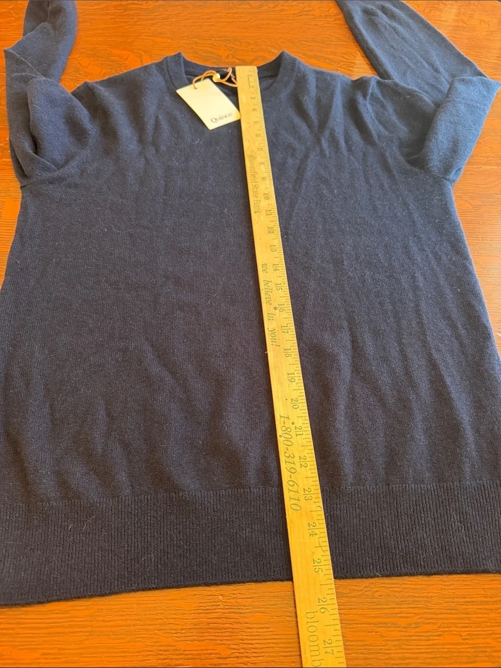 Quince Men's Dark Blue Cashmere Crewneck Sweater size small